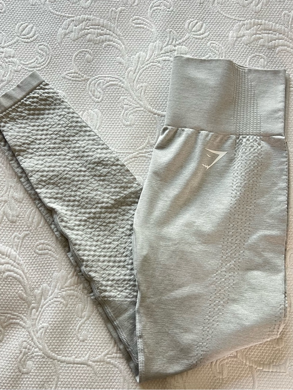 gymshark vital seamless 2.0 leggings light gray size small - Picture 4 of 8